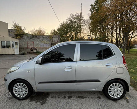 Серый Хендай и10, объемом двигателя 1.2 л и пробегом 166 тыс. км за 4800 $, фото 3 на Automoto.ua