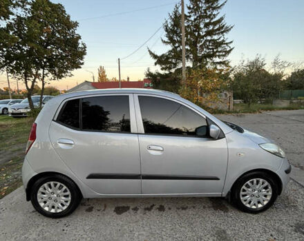 Серый Хендай и10, объемом двигателя 1.2 л и пробегом 166 тыс. км за 4800 $, фото 1 на Automoto.ua