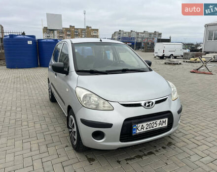 Сірий Хендай і10, об'ємом двигуна 1.09 л та пробігом 219 тис. км за 3800 $, фото 1 на Automoto.ua
