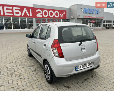 Сірий Хендай і10, об'ємом двигуна 1.09 л та пробігом 219 тис. км за 3800 $, фото 4 на Automoto.ua