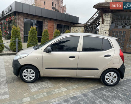 Серый Хендай и10, объемом двигателя 1 л и пробегом 180 тыс. км за 3699 $, фото 4 на Automoto.ua