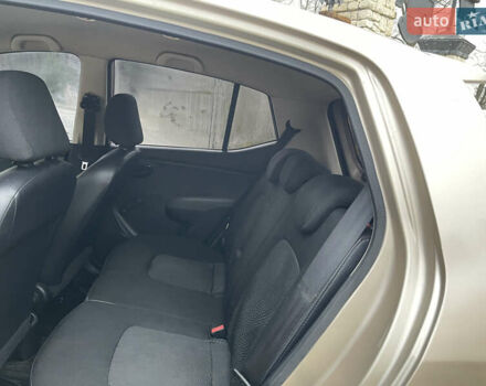 Серый Хендай и10, объемом двигателя 1 л и пробегом 180 тыс. км за 3699 $, фото 34 на Automoto.ua