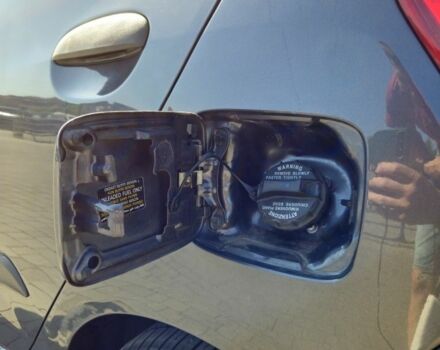 Серый Хендай и10, объемом двигателя 1.1 л и пробегом 174 тыс. км за 4500 $, фото 12 на Automoto.ua