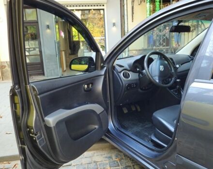 Серый Хендай и10, объемом двигателя 1.1 л и пробегом 174 тыс. км за 4500 $, фото 5 на Automoto.ua