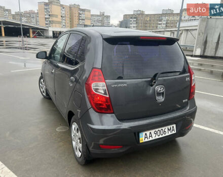 Серый Хендай и10, объемом двигателя 1.25 л и пробегом 240 тыс. км за 5600 $, фото 12 на Automoto.ua