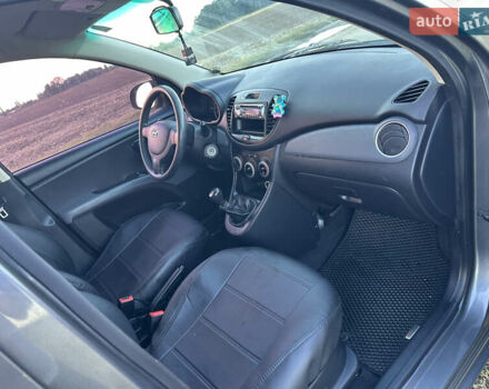 Сірий Хендай і10, об'ємом двигуна 1.09 л та пробігом 157 тис. км за 5400 $, фото 23 на Automoto.ua