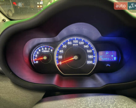 Серый Хендай и10, объемом двигателя 1.1 л и пробегом 76 тыс. км за 7550 $, фото 17 на Automoto.ua