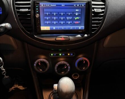 Сірий Хендай і10, об'ємом двигуна 1.1 л та пробігом 76 тис. км за 7599 $, фото 21 на Automoto.ua