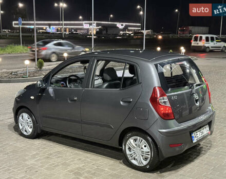 Серый Хендай и10, объемом двигателя 1.1 л и пробегом 76 тыс. км за 7550 $, фото 3 на Automoto.ua