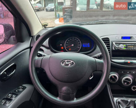 Серый Хендай и10, объемом двигателя 1.09 л и пробегом 159 тыс. км за 5400 $, фото 14 на Automoto.ua