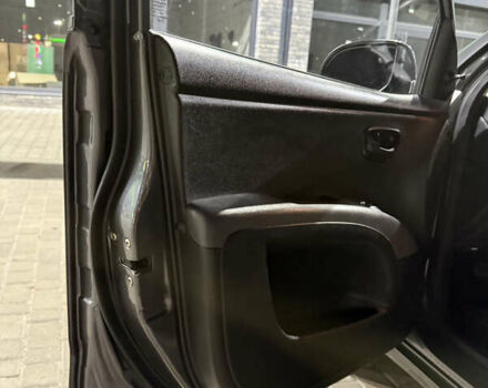 Серый Хендай и10, объемом двигателя 1.1 л и пробегом 76 тыс. км за 7550 $, фото 15 на Automoto.ua