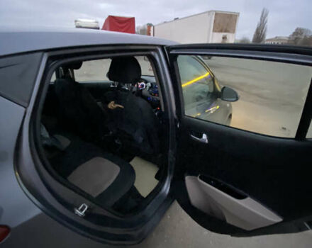 Серый Хендай и10, объемом двигателя 1 л и пробегом 202 тыс. км за 6800 $, фото 25 на Automoto.ua