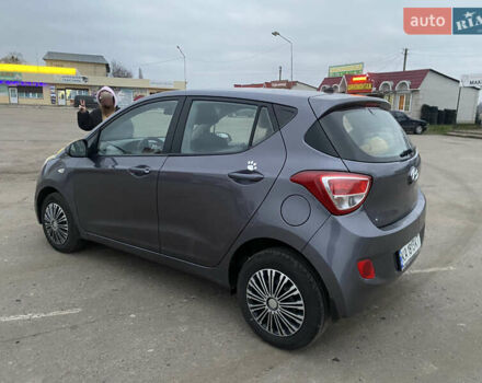 Серый Хендай и10, объемом двигателя 1 л и пробегом 202 тыс. км за 6800 $, фото 7 на Automoto.ua