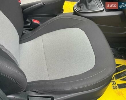 Хендай и10 2022 в Киеве на Automoto.ua Серый Хендай и10, объемом двигателя 1.2 л и пробегом 30 тыс. км за 15500 $, фото 51 на Automoto.ua