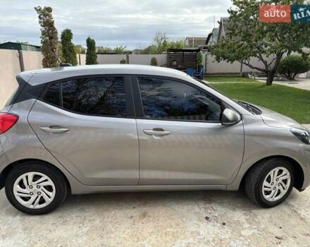 Серый Хендай и10, объемом двигателя 1.2 л и пробегом 29 тыс. км за 14800 $, фото 2 на Automoto.ua