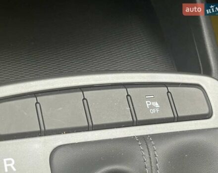 Хендай и10 2022 в Киеве на Automoto.ua Серый Хендай и10, объемом двигателя 1.2 л и пробегом 30 тыс. км за 15500 $, фото 40 на Automoto.ua