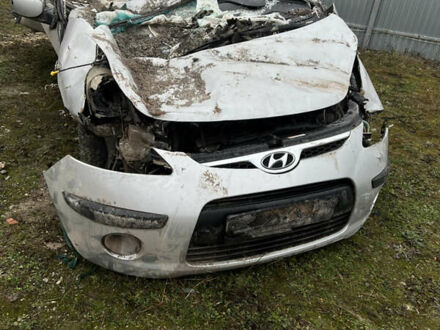 Серый Хендай и10, объемом двигателя 1.1 л и пробегом 86 тыс. км за 490 $, фото 1 на Automoto.ua