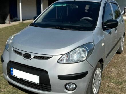 Хендай и10 2009 в Кременчуге на Automoto.ua Серый Хендай и10, объемом двигателя 1 л и пробегом 190 тыс. км за 4000 $, фото 1 на Automoto.ua