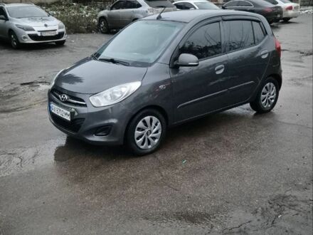 Сірий Хендай і10, об'ємом двигуна 1.1 л та пробігом 120 тис. км за 6100 $, фото 1 на Automoto.ua
