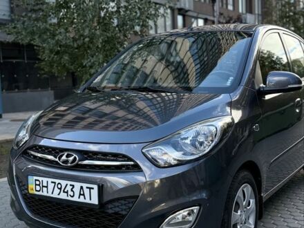 Хендай и10 2012 в Одессе на Automoto.ua Серый Хендай и10, объемом двигателя 1.2 л и пробегом 76 тыс. км за 7000 $, фото 1 на Automoto.ua