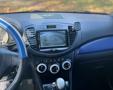 Синий Хендай и10, объемом двигателя 1.2 л и пробегом 189 тыс. км за 5200 $, фото 3 на Automoto.ua