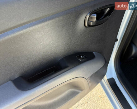 Синий Хендай и10, объемом двигателя 1.2 л и пробегом 118 тыс. км за 5000 $, фото 10 на Automoto.ua