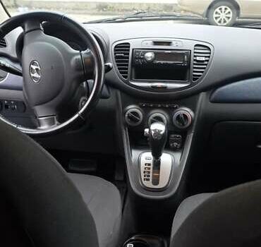 Синий Хендай и10, объемом двигателя 1.25 л и пробегом 133 тыс. км за 6000 $, фото 16 на Automoto.ua