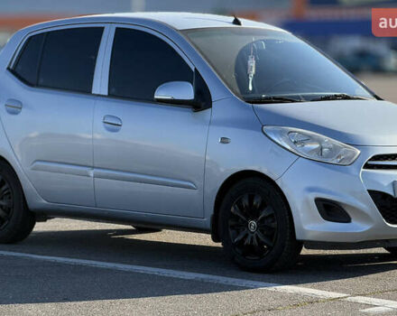 Синий Хендай и10, объемом двигателя 1.2 л и пробегом 118 тыс. км за 5000 $, фото 5 на Automoto.ua