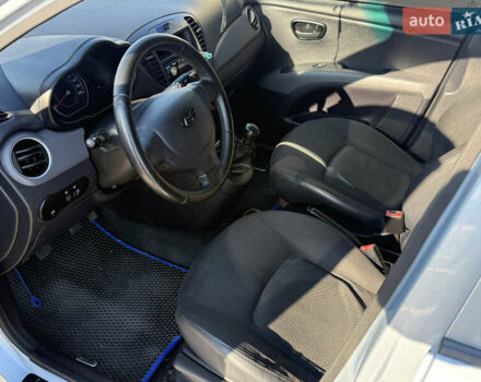 Синий Хендай и10, объемом двигателя 1.2 л и пробегом 118 тыс. км за 5000 $, фото 9 на Automoto.ua