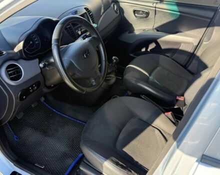 Синий Хендай и10, объемом двигателя 1.1 л и пробегом 116 тыс. км за 5500 $, фото 10 на Automoto.ua