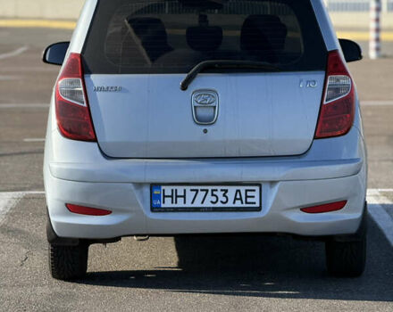 Синий Хендай и10, объемом двигателя 1.2 л и пробегом 118 тыс. км за 5000 $, фото 2 на Automoto.ua