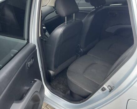 Синий Хендай и10, объемом двигателя 1.09 л и пробегом 131 тыс. км за 5600 $, фото 9 на Automoto.ua