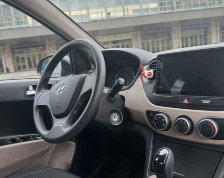 Синій Хендай і10, об'ємом двигуна 1 л та пробігом 16 тис. км за 9500 $, фото 5 на Automoto.ua