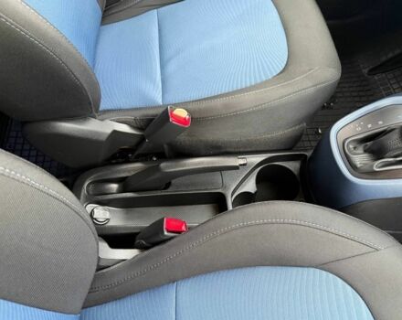 Синій Хендай і10, об'ємом двигуна 1.2 л та пробігом 86 тис. км за 8300 $, фото 19 на Automoto.ua