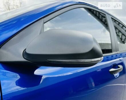 Синій Хендай і10, об'ємом двигуна 1.2 л та пробігом 15 тис. км за 12700 $, фото 11 на Automoto.ua