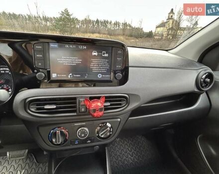 Синий Хендай и10, объемом двигателя 1.2 л и пробегом 97 тыс. км за 13300 $, фото 9 на Automoto.ua