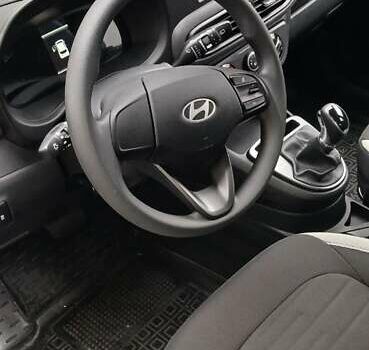 Синій Хендай і10, об'ємом двигуна 1 л та пробігом 1 тис. км за 16000 $, фото 2 на Automoto.ua