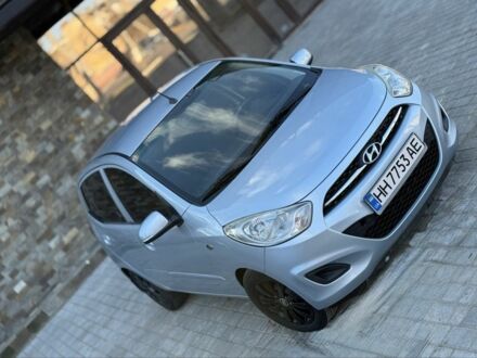 Синий Хендай и10, объемом двигателя 1.2 л и пробегом 116 тыс. км за 5000 $, фото 1 на Automoto.ua