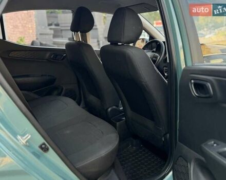 Зеленый Хендай и10, объемом двигателя 1.2 л и пробегом 5 тыс. км за 16290 $, фото 39 на Automoto.ua