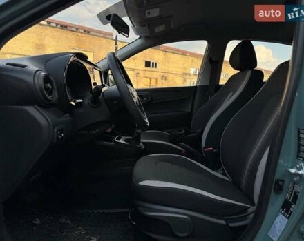 Зеленый Хендай и10, объемом двигателя 1.2 л и пробегом 5 тыс. км за 16290 $, фото 19 на Automoto.ua