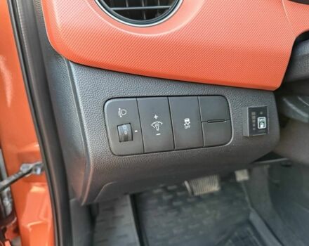 Оранжевый Хендай и10, объемом двигателя 1.1 л и пробегом 150 тыс. км за 7750 $, фото 16 на Automoto.ua