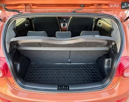 Хендай и10 2014 в Харькове на Automoto.ua Оранжевый Хендай и10, объемом двигателя 1.25 л и пробегом 150 тыс. км за 7999 $, фото 27 на Automoto.ua