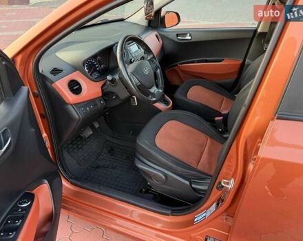 Оранжевый Хендай и10, объемом двигателя 1.25 л и пробегом 150 тыс. км за 7999 $, фото 1 на Automoto.ua