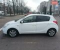 Белый Хендай и20, объемом двигателя 1.4 л и пробегом 175 тыс. км за 5500 $, фото 2 на Automoto.ua