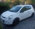 Белый Хендай и20, объемом двигателя 1.4 л и пробегом 166 тыс. км за 2200 $, фото 1 на Automoto.ua