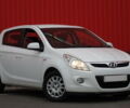Белый Хендай и20, объемом двигателя 1.2 л и пробегом 120 тыс. км за 5100 $, фото 1 на Automoto.ua