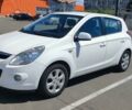 Белый Хендай и20, объемом двигателя 1.4 л и пробегом 115 тыс. км за 6500 $, фото 1 на Automoto.ua