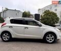 Белый Хендай и20, объемом двигателя 1.25 л и пробегом 156 тыс. км за 4900 $, фото 3 на Automoto.ua