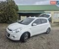 Белый Хендай и20, объемом двигателя 1.25 л и пробегом 191 тыс. км за 5500 $, фото 1 на Automoto.ua