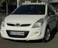 Белый Хендай и20, объемом двигателя 1.2 л и пробегом 137 тыс. км за 4199 $, фото 1 на Automoto.ua